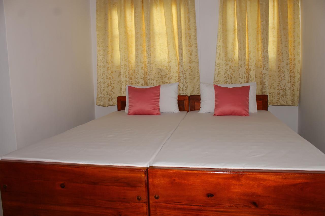 Open Sky Bed & Breakfast Weligama Exterior photo